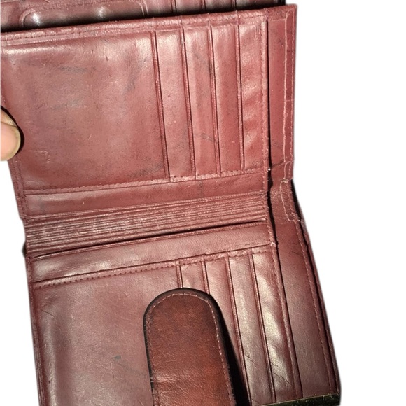 Beautiful Buxton Brown Wallet (20018) - Picture 4 of 7